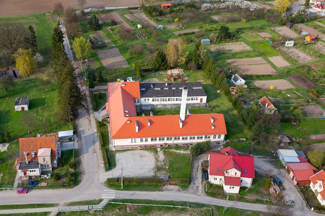Zalewo, szkola. EU, PL, Warm-Maz. Lotnicze.
